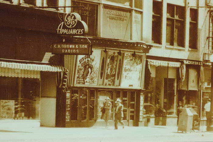 old photo from kzoo library New Theatre, Kalamazoo